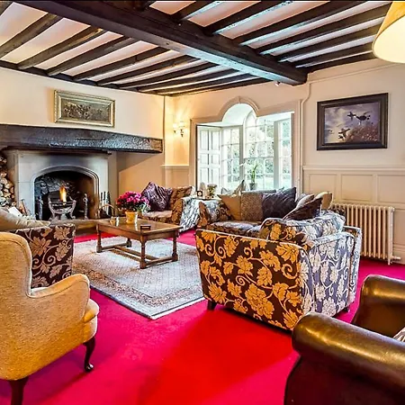 Graythwaite Hall 게스트하우스 4*
